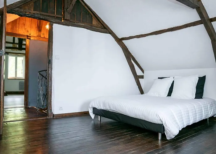 Maison De Charme A Proximite De Pau - 3 Chambres - 6 P - Jardin