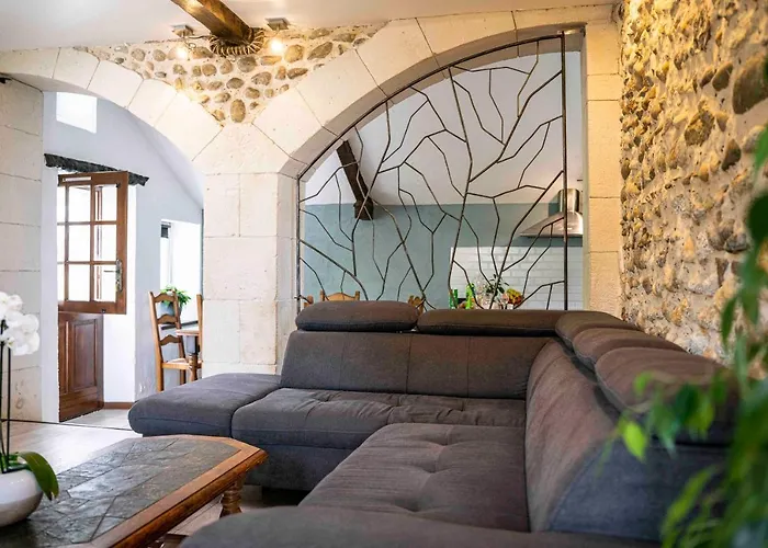 Maison De Charme A Proximite De Pau - 3 Chambres - 6 P - Jardin